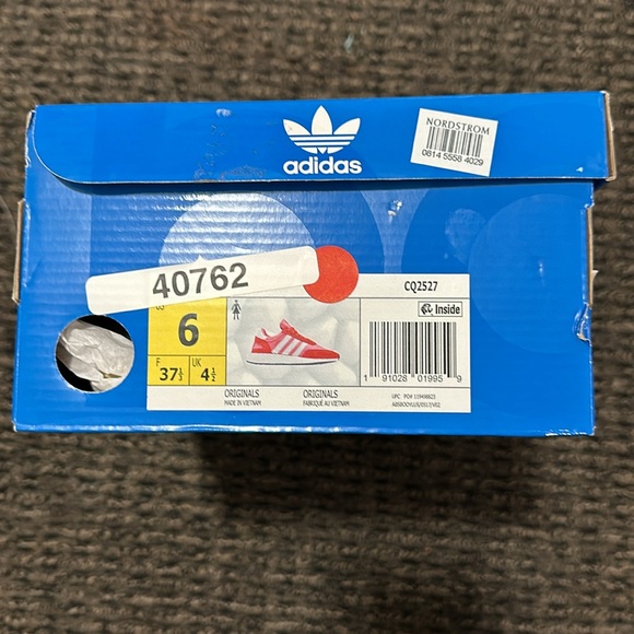 Adidas - Picture 5 of 5
